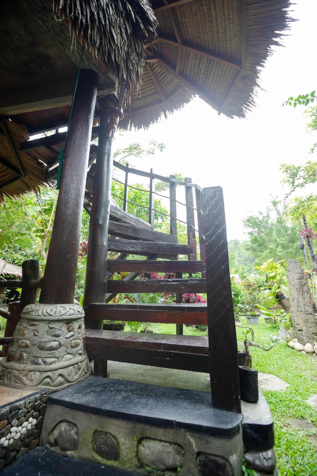 Green Travelodge Bukit Lawang Ngoại thất bức ảnh
