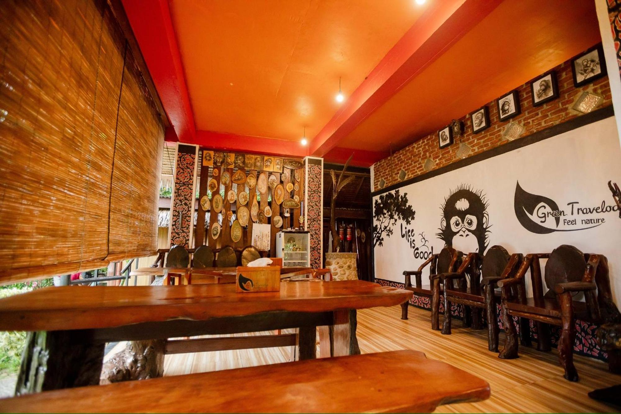 Green Travelodge Bukit Lawang Ngoại thất bức ảnh