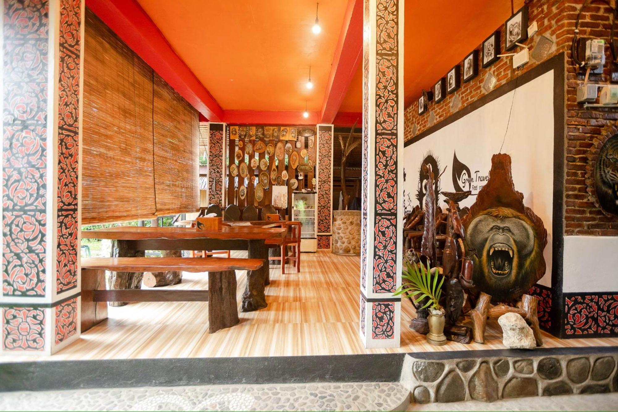 Green Travelodge Bukit Lawang Ngoại thất bức ảnh